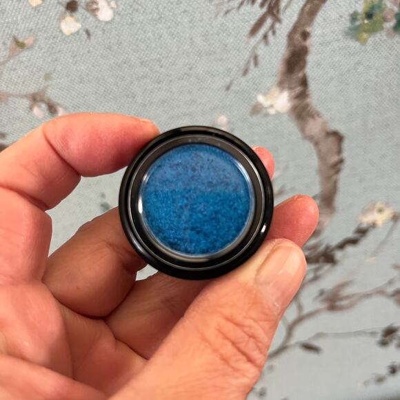 Nars Powerchrome Loose Eye Pigment Eyeshadow 9136 Naked City 0.05oz - Picture 3 of 4